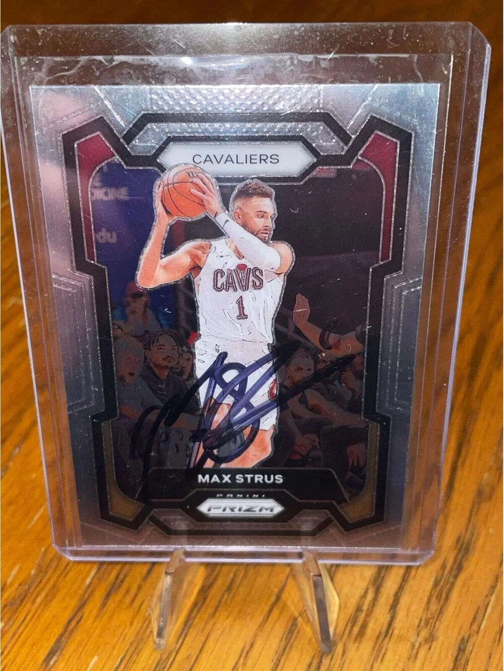 Max Strus On Card Autograph COA